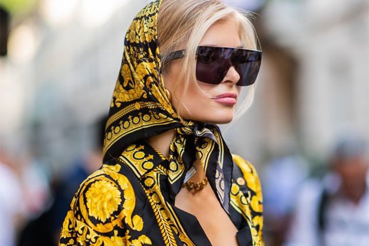 fashion of scarf