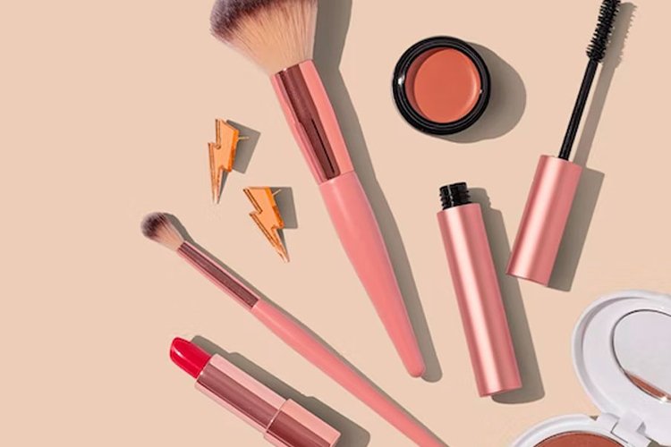 Beauty essentials everyone should have.