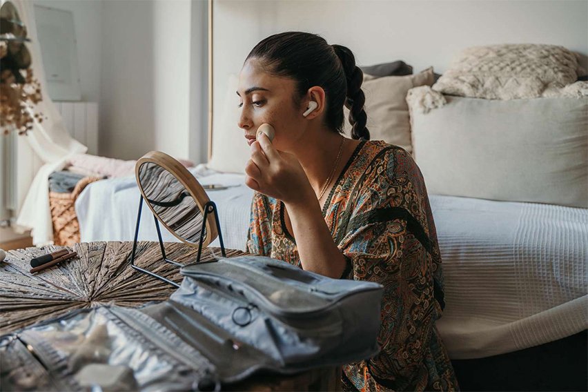 A beginner's guide to makeup. Essential starter products.