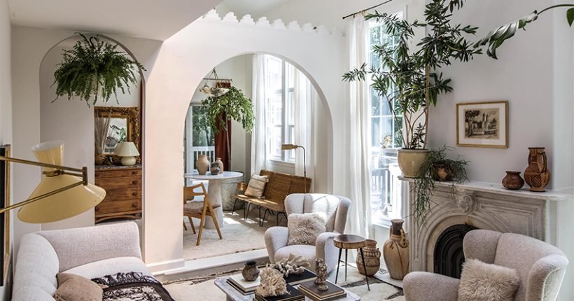 How to decorate a small space.