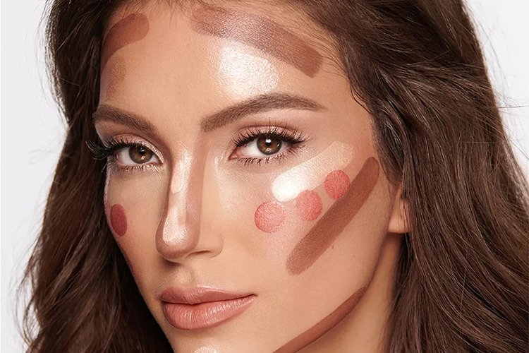 Learn the Art of Contouring With These Tips & Tricks